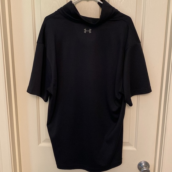 Under Armour heat gear golf polo. XL - Picture 3 of 3